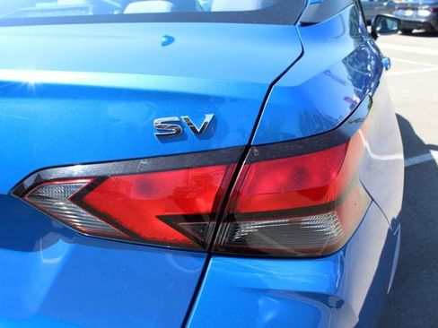Used 2021 Nissan Versa SV FWD image 16