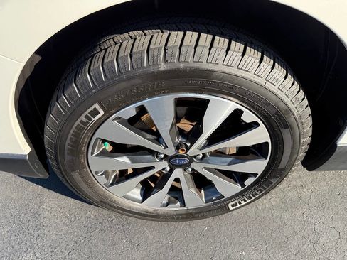 Used 2015 Subaru Outback 3.6R Limited image 51