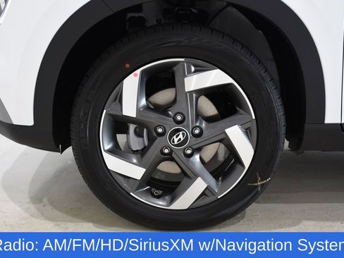 New 2025 Hyundai Venue Limited image 6