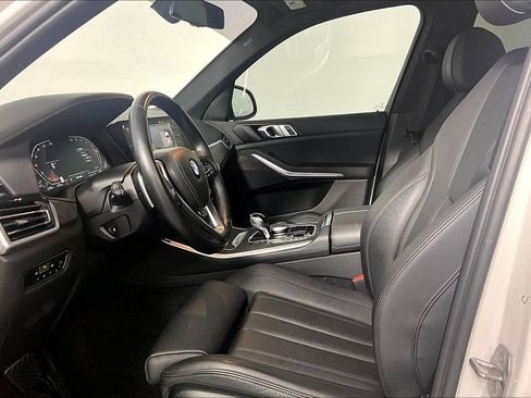 Used 2022 BMW X5 xDrive40i w/ Premium Package AWD/4WD image 13