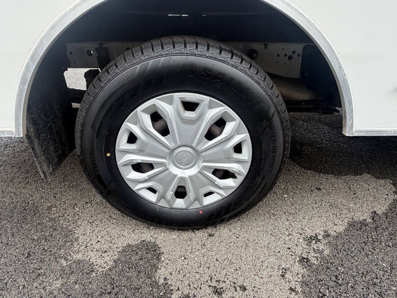 Used 2018 Ford Transit 350 138 w/ Interior Upgrade Package RWD image 43