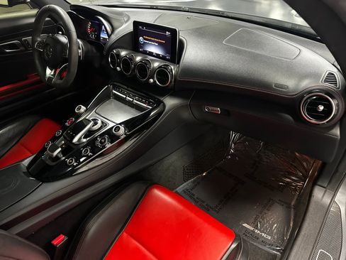Used 2017 Mercedes-Benz AMG GT S image 14