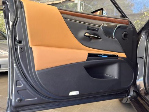 Certified 2025 Lexus ES 300h F Sport w/ Accessory Package (Z1) FWD image 26