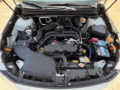 Used 2017 Subaru Outback 2.5i Limited AWD/4WD image 7