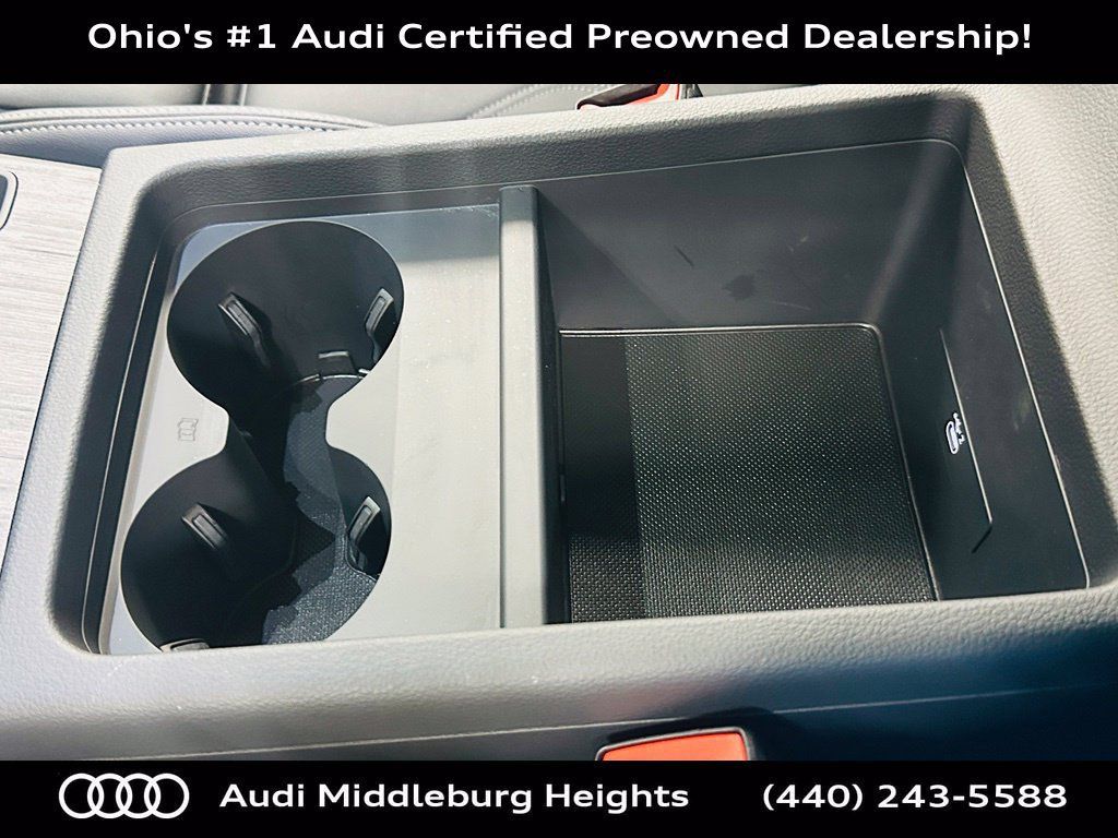 Certified 2025 Audi Q5 e Premium Plus w/ Premium Plus Package AWD/4WD image 23