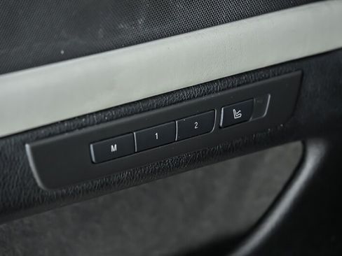 Used 2013 BMW M5 RWD image 14