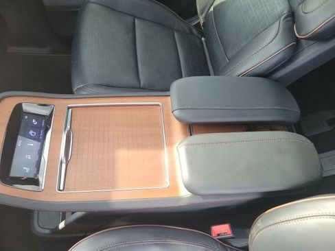 Certified 2025 Lincoln Navigator Black Label AWD/4WD image 50