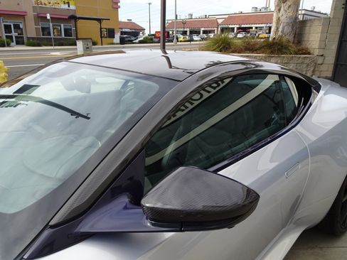 Used 2019 Aston Martin DBS Superleggera image 18