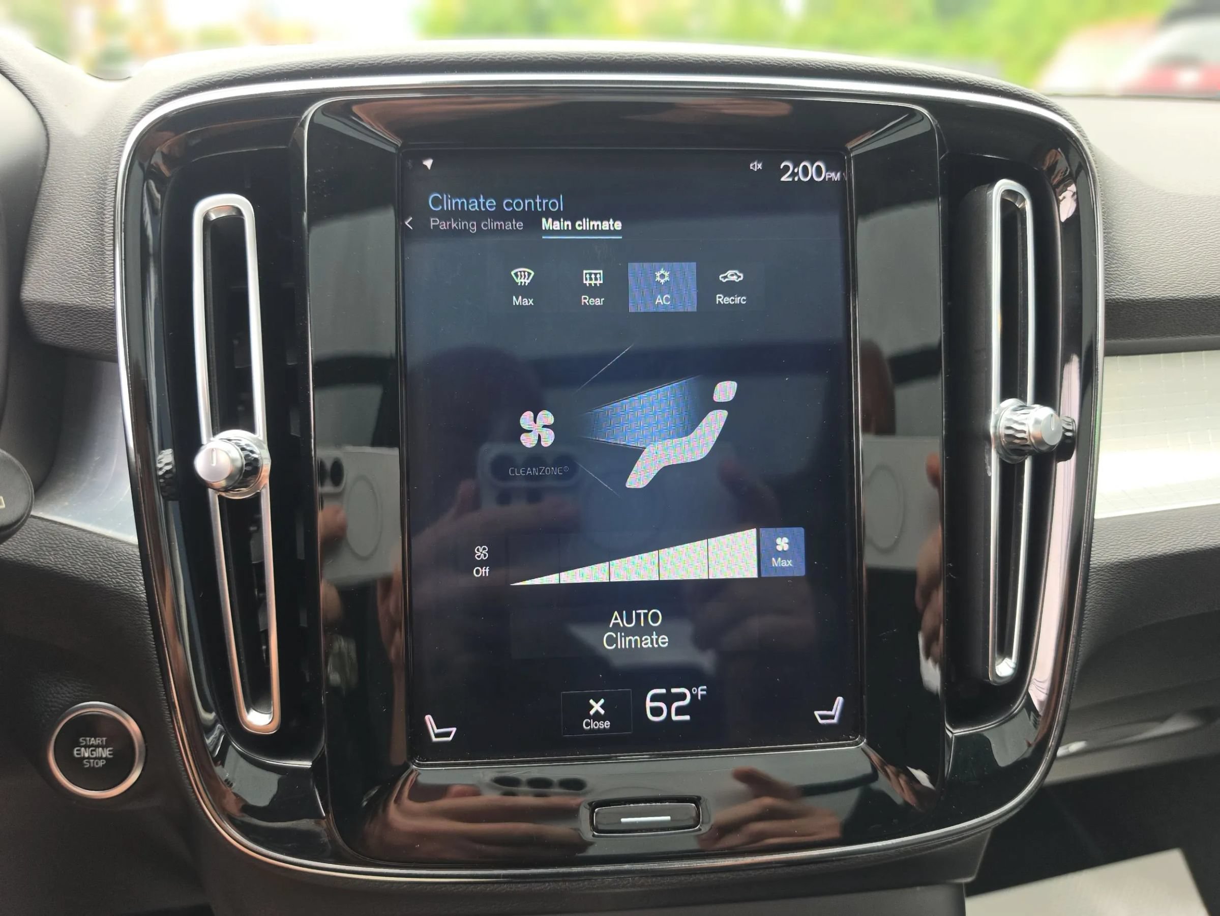 Used 2019 Volvo XC40 T5 Momentum AWD/4WD image 23