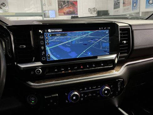 Used 2023 GMC Sierra 1500 Elevation w/ Elevation Premium Package image 28