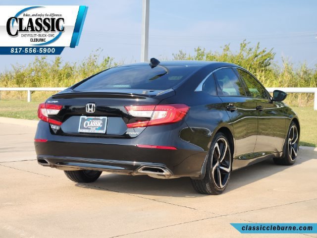 Used 2018 Honda Accord Sport image 10