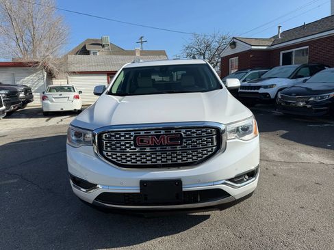 Used 2019 GMC Acadia Denali w/ Technology Package image 2