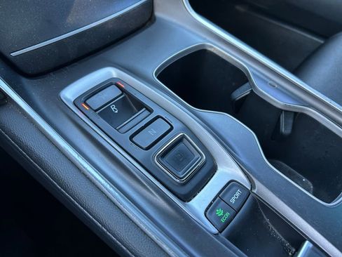 Used 2019 Honda Accord Sport image 27