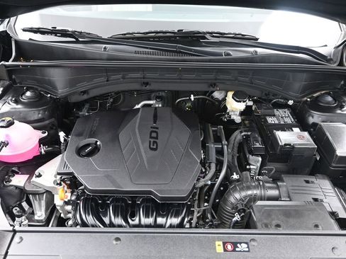 Certified 2025 Kia Sorento S AWD/4WD image 19