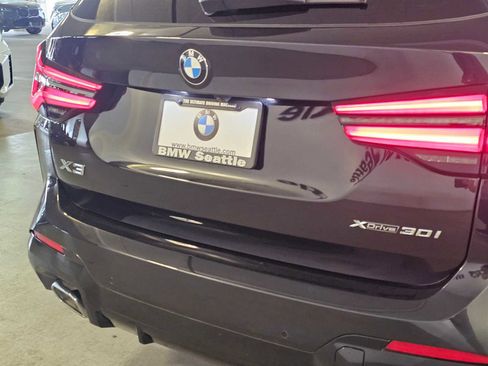 Used 2022 BMW X3 xDrive30i w/ M Sport Package 2 AWD/4WD image 7