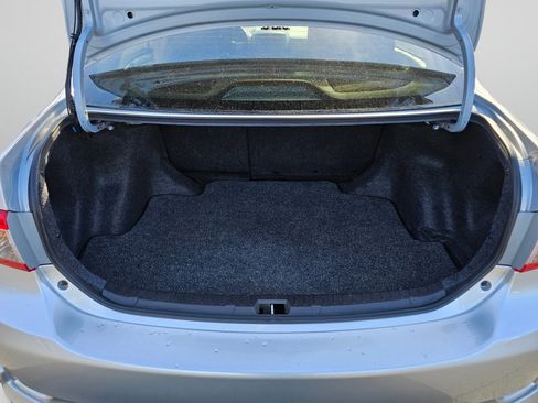 Used 2011 Toyota Corolla S image 17