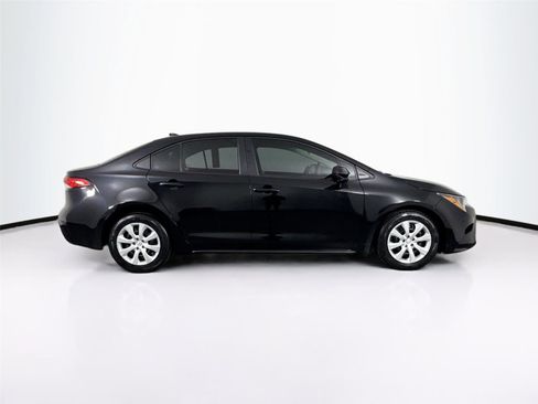 Certified 2023 Toyota Corolla LE image 10