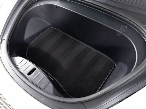 Used 2018 Tesla Model 3 Long Range image 41