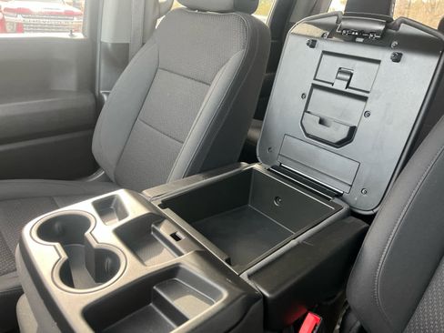 Used 2024 Chevrolet Silverado 2500 Custom image 29