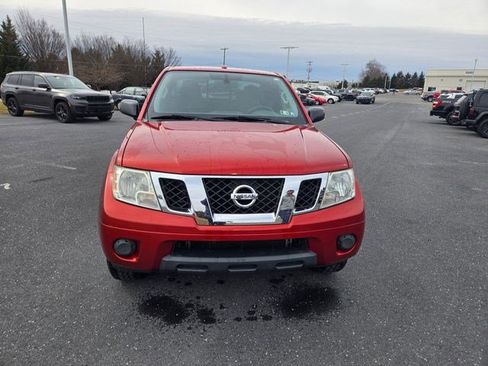 Used 2012 Nissan Frontier SV w/ SV Premium Utility Pkg image 11