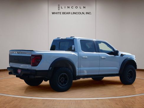 Used 2025 Ford F150 Raptor AWD/4WD image 5