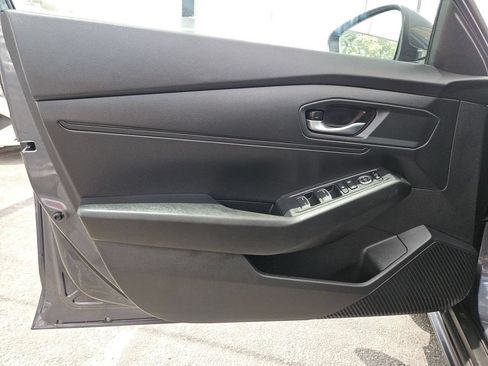 Used 2025 Honda Accord LX image 14