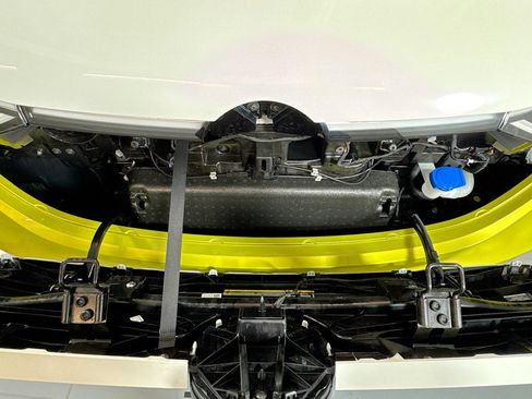 Used 2025 Volkswagen ID. Buzz 1st Edition image 26