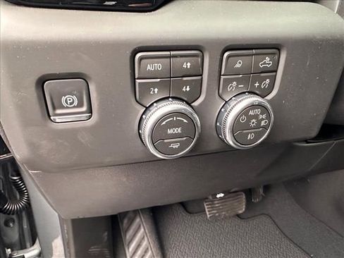 New 2026 GMC Sierra 1500 Denali w/ Denali Reserve Package AWD/4WD image 28