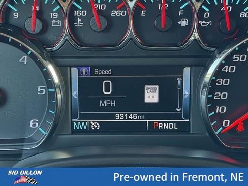 Used 2018 GMC Yukon XL SLT w/ Premium Edition AWD/4WD image 23
