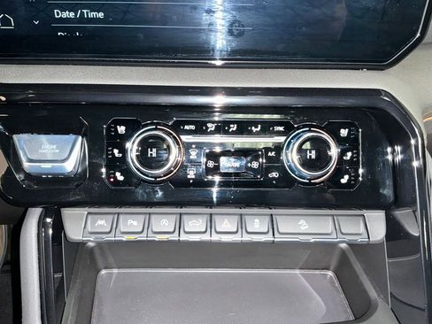 Certified 2026 GMC Sierra 1500 AT4 w/ AT4 Premium Package image 18