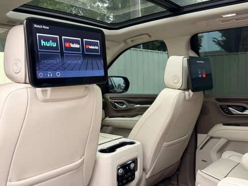 Used 2023 GMC Yukon Denali w/ Denali Reserve Package AWD/4WD image 22