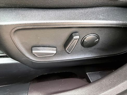 Used 2023 Ford Escape Active w/ Tech Pack #1 FWD image 34