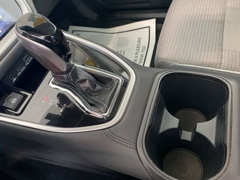 Used 2024 Subaru Outback Premium image 21