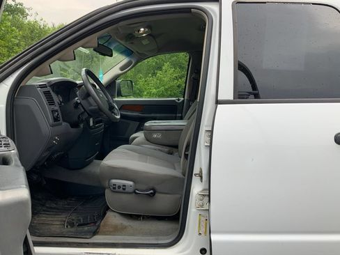 Used 2006 Dodge Ram 2500 Truck SLT AWD/4WD image 14