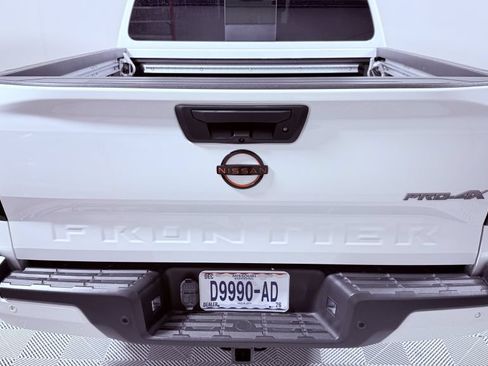 Used 2023 Nissan Frontier PRO-4X w/ Pro-4X Premium Package AWD/4WD image 5