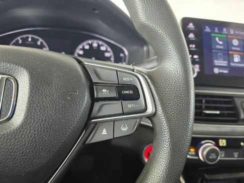 Used 2022 Honda Accord LX image 23