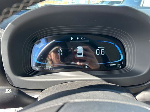 New 2026 Hyundai Venue SEL FWD image 18