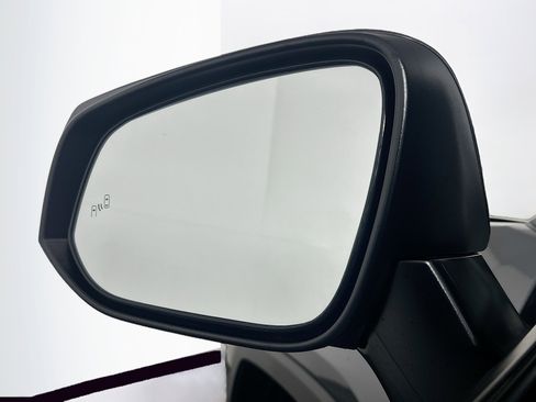 Used 2025 Toyota RAV4 XLE w/ Convenience Package image 16