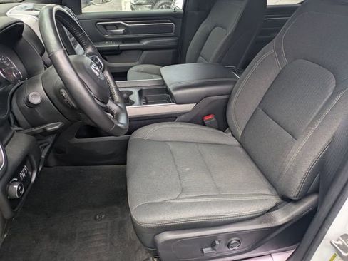 Used 2019 RAM 1500 Big Horn AWD/4WD image 10
