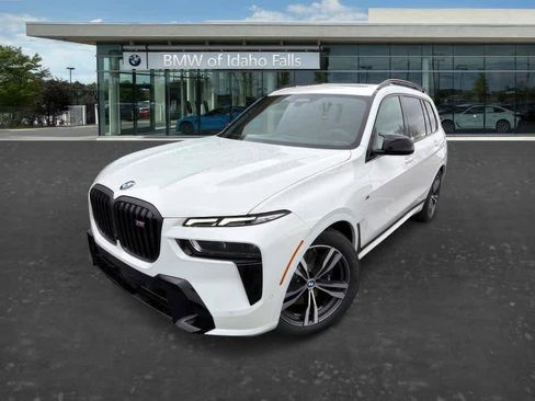 New 2026 BMW X7 M60i AWD/4WD image 3