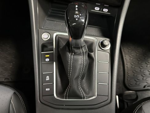 New 2026 Volkswagen Jetta SE FWD image 37