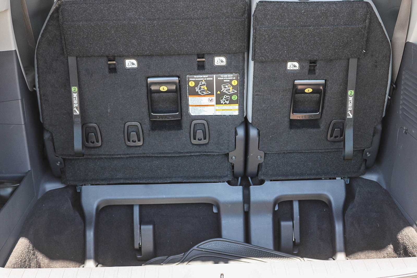 Used 2024 Toyota Sienna Limited AWD/4WD image 26