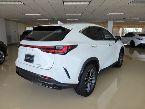 Certified 2026 Lexus NX 350 AWD w/ Accessory Package (Z1) image 8