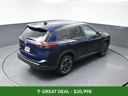 Used 2025 Nissan Rogue SV FWD image 42