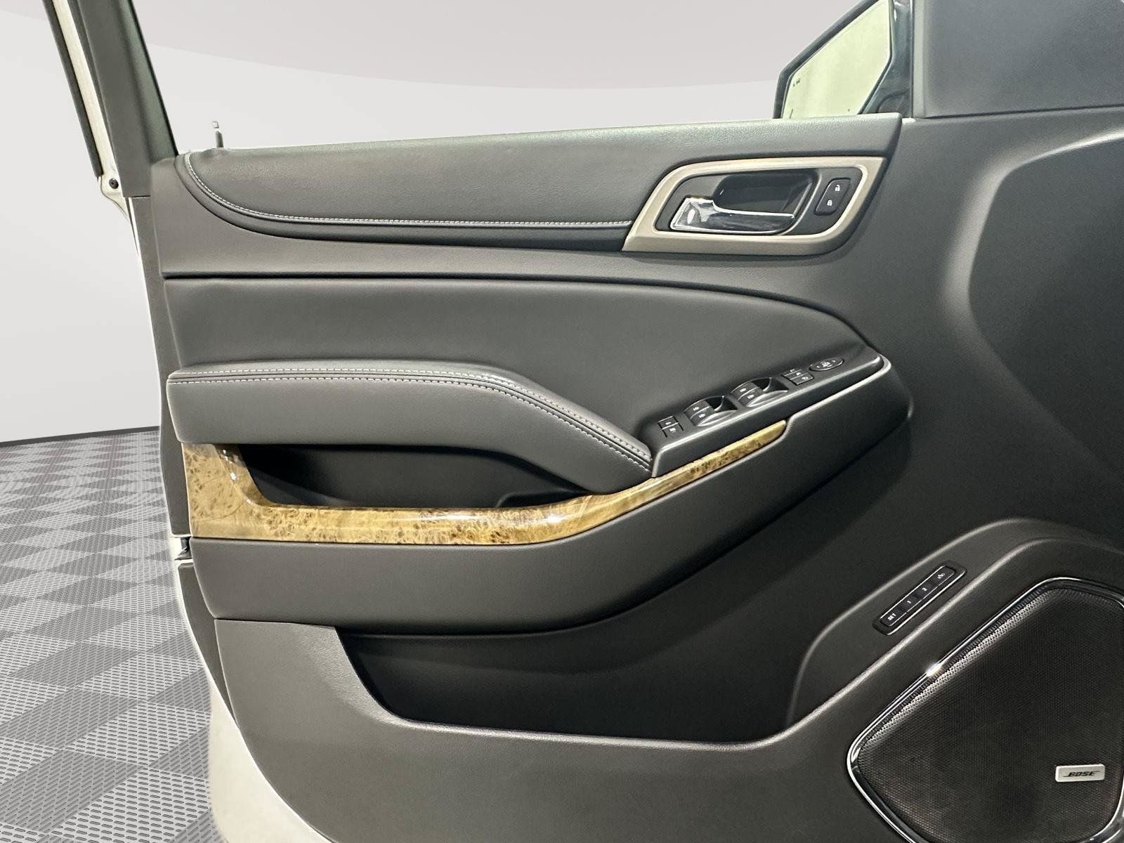 Used 2017 GMC Yukon Denali AWD/4WD image 20