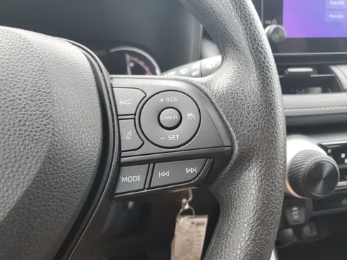 Certified 2023 Toyota RAV4 LE AWD/4WD image 23