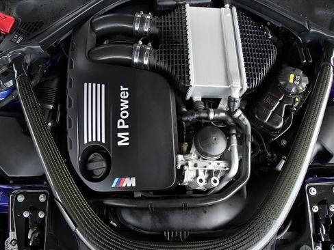 Used 2020 BMW M4 CS w/ Executive Package image 35