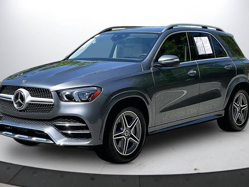 Used 2023 Mercedes-Benz GLE 450 4MATIC image 4