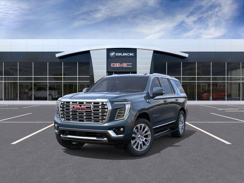New 2026 GMC Yukon Denali w/ Denali Reserve Package AWD/4WD image 8