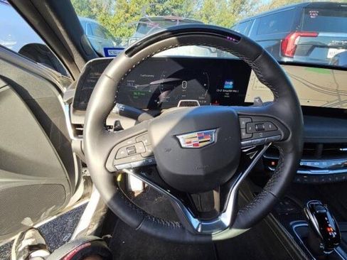 Used 2025 Cadillac CT5 Sport image 7